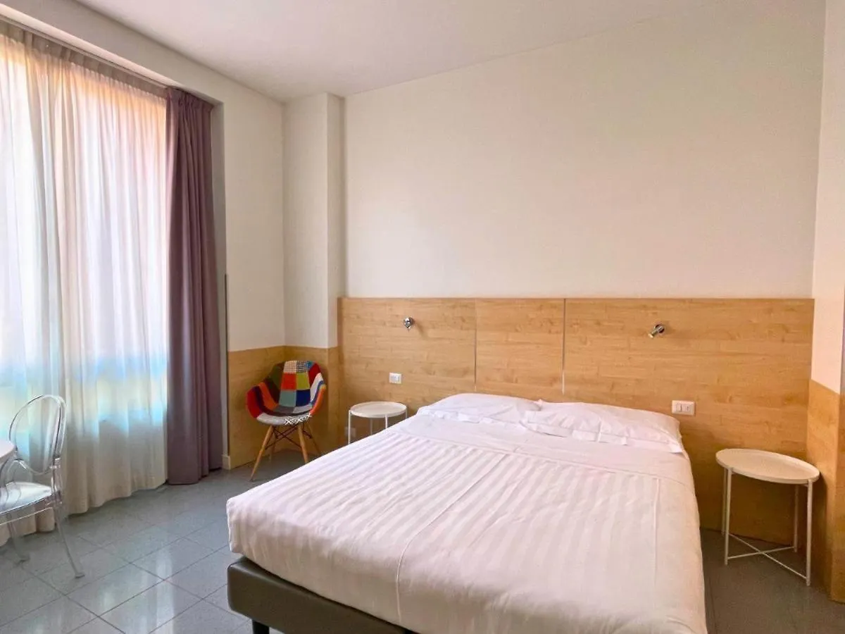 アパート Navigli Suites ミラノ