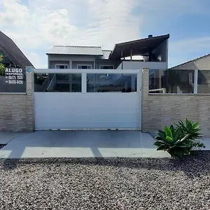 https://apartamento-pinheira.santa-catarina-brasil.com